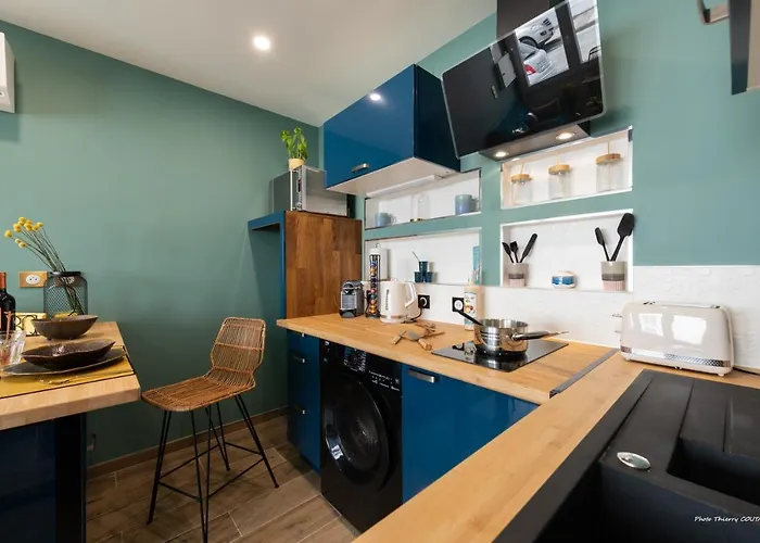 Le Marchand De Sable: 4-star Coastal Retreat Near Grande Conche Holiday home *