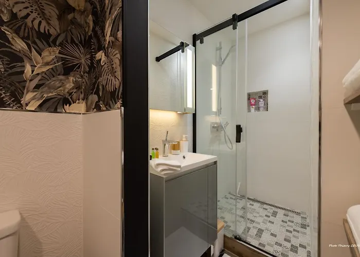 Le Marchand De Sable: 4-star Coastal Retreat Near Grande Conche Holiday home