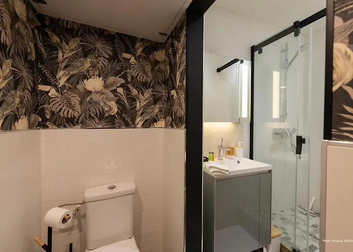 Le Marchand De Sable: 4-star Coastal Retreat Near Grande Conche Holiday home *